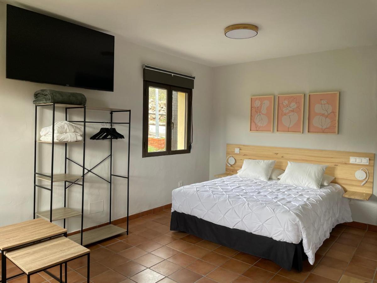 Apartamentos Los Pocillos Gargantilla del Lozoya Εξωτερικό φωτογραφία