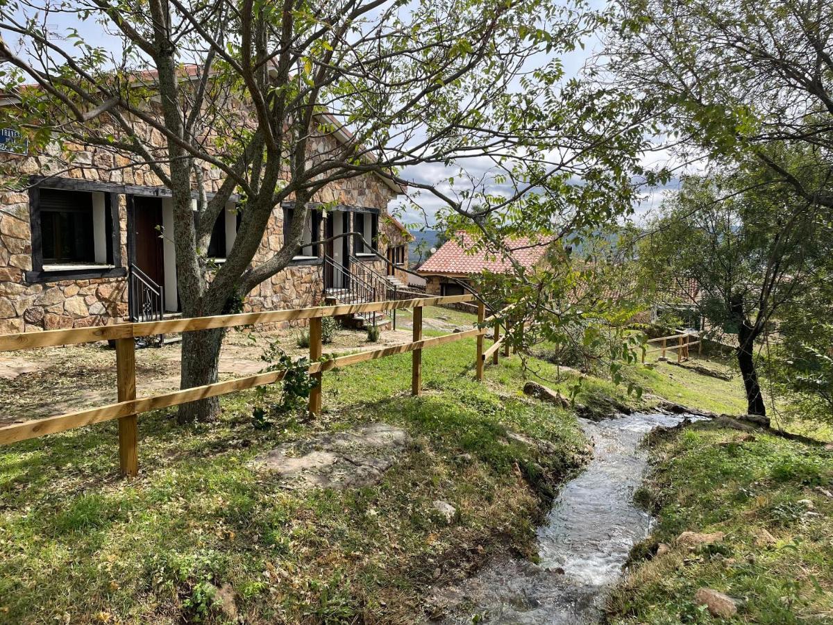 Apartamentos Los Pocillos Gargantilla del Lozoya Εξωτερικό φωτογραφία