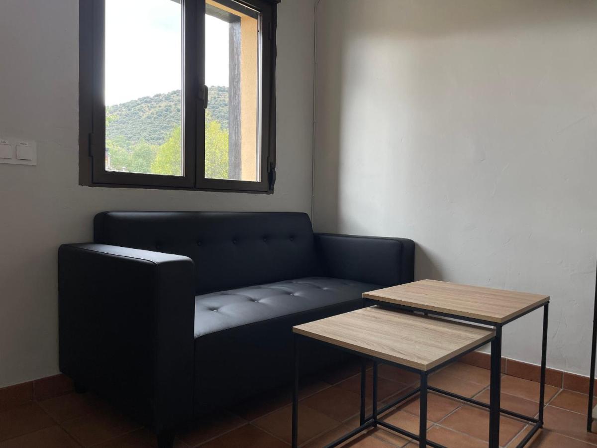 Apartamentos Los Pocillos Gargantilla del Lozoya Εξωτερικό φωτογραφία