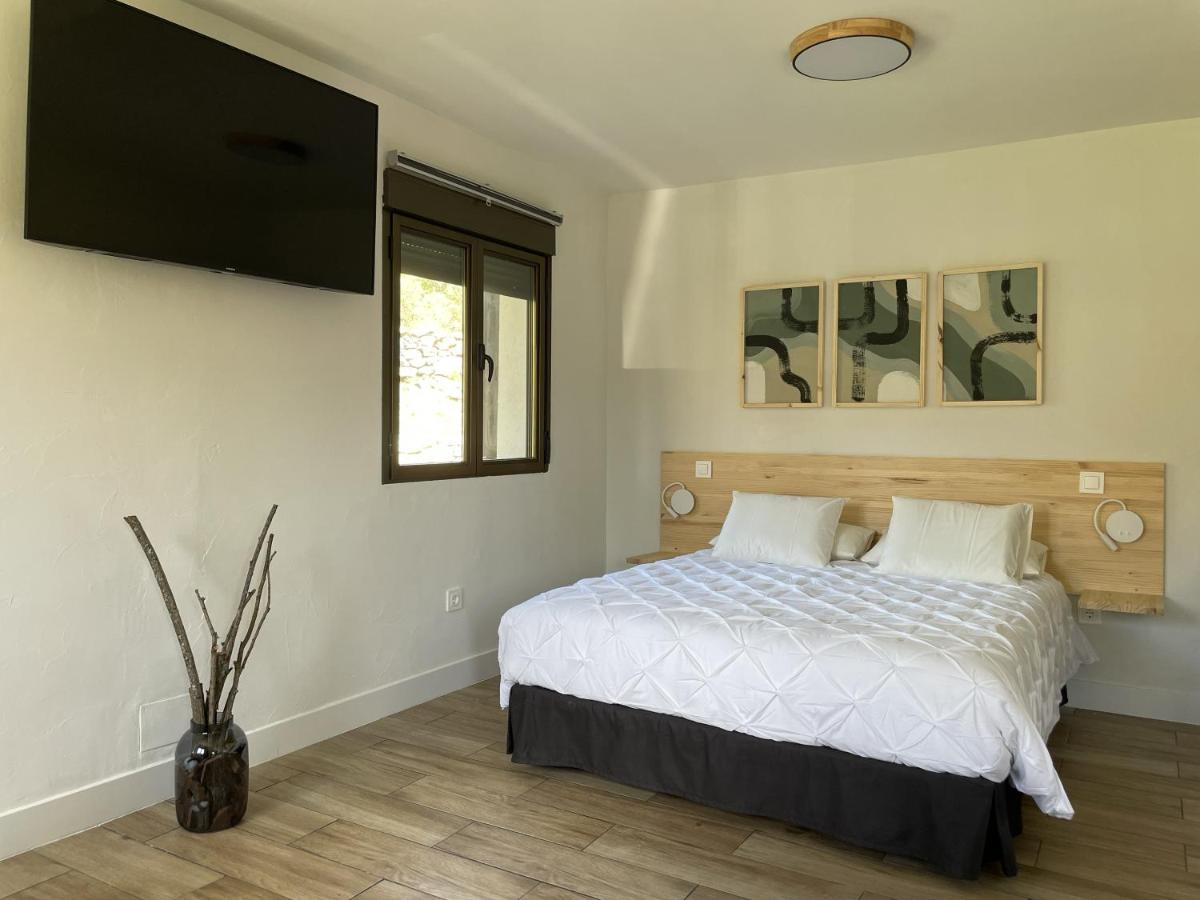Apartamentos Los Pocillos Gargantilla del Lozoya Εξωτερικό φωτογραφία